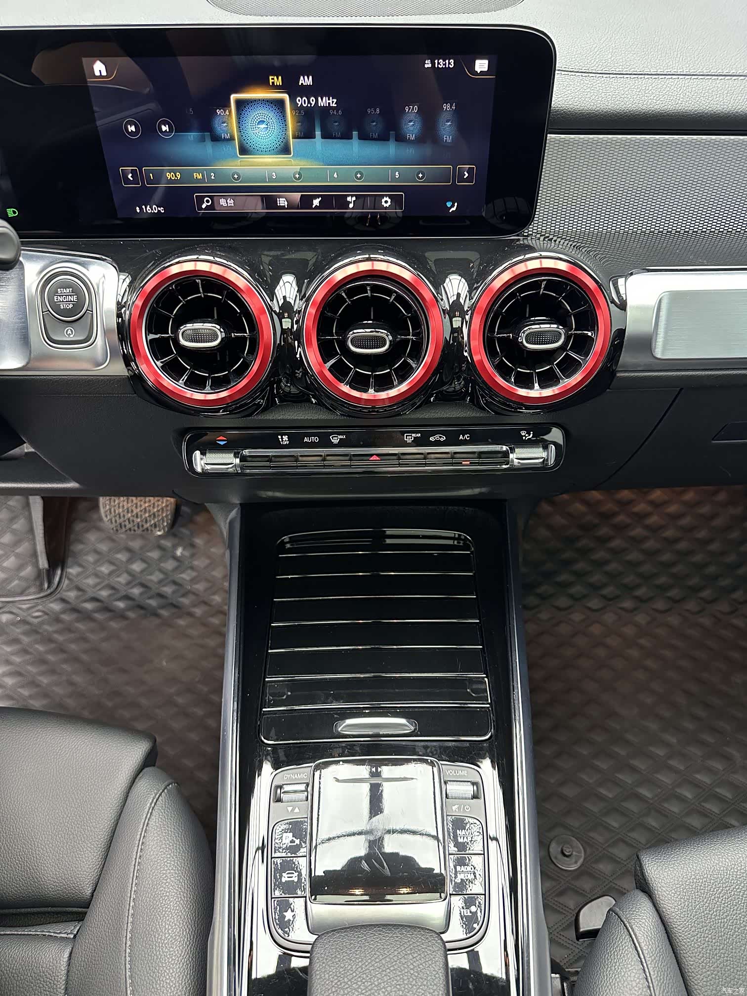 Mercedes-Benz GLB, 2021 15