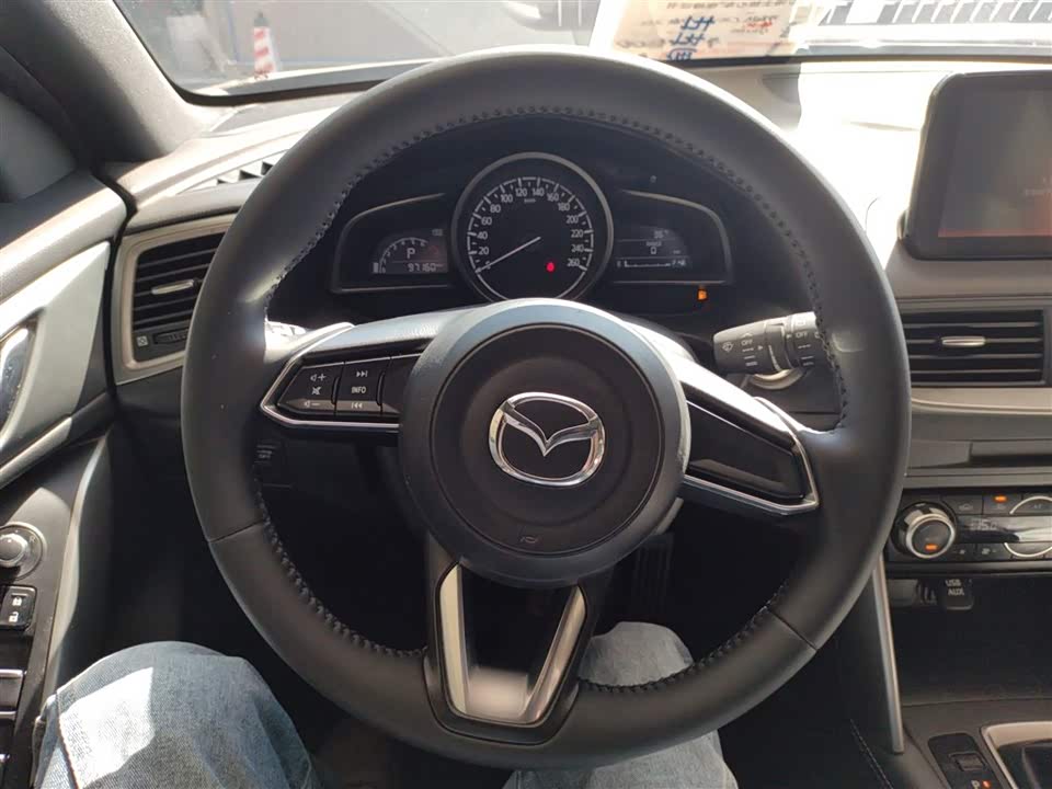 Mazda CX-4