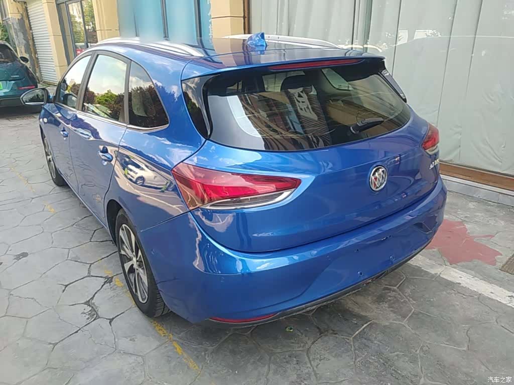 Buick V, 2018 все фото