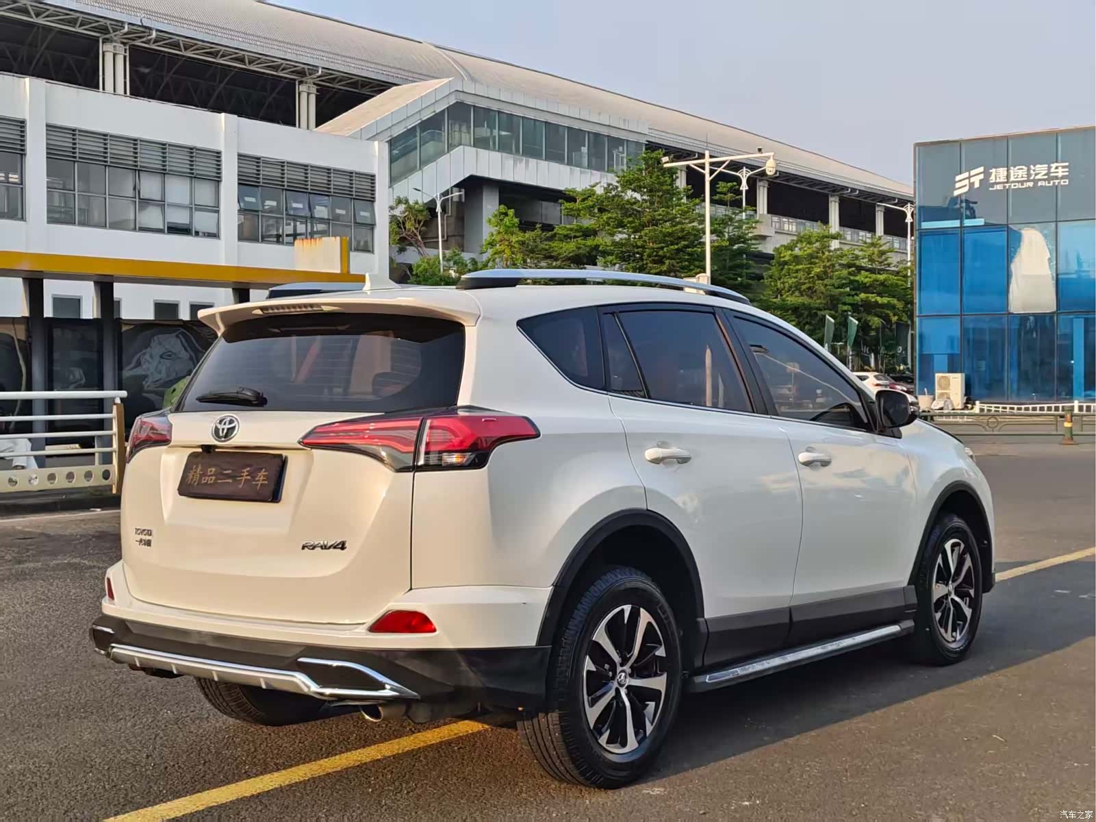 Toyota RAV4, 2018 9