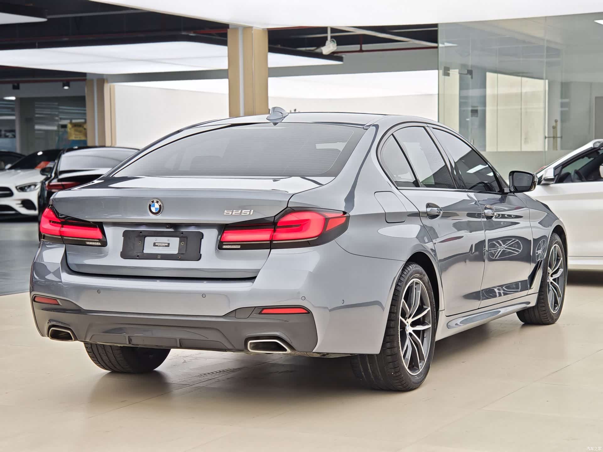 BMW 5 Series, 2021 18