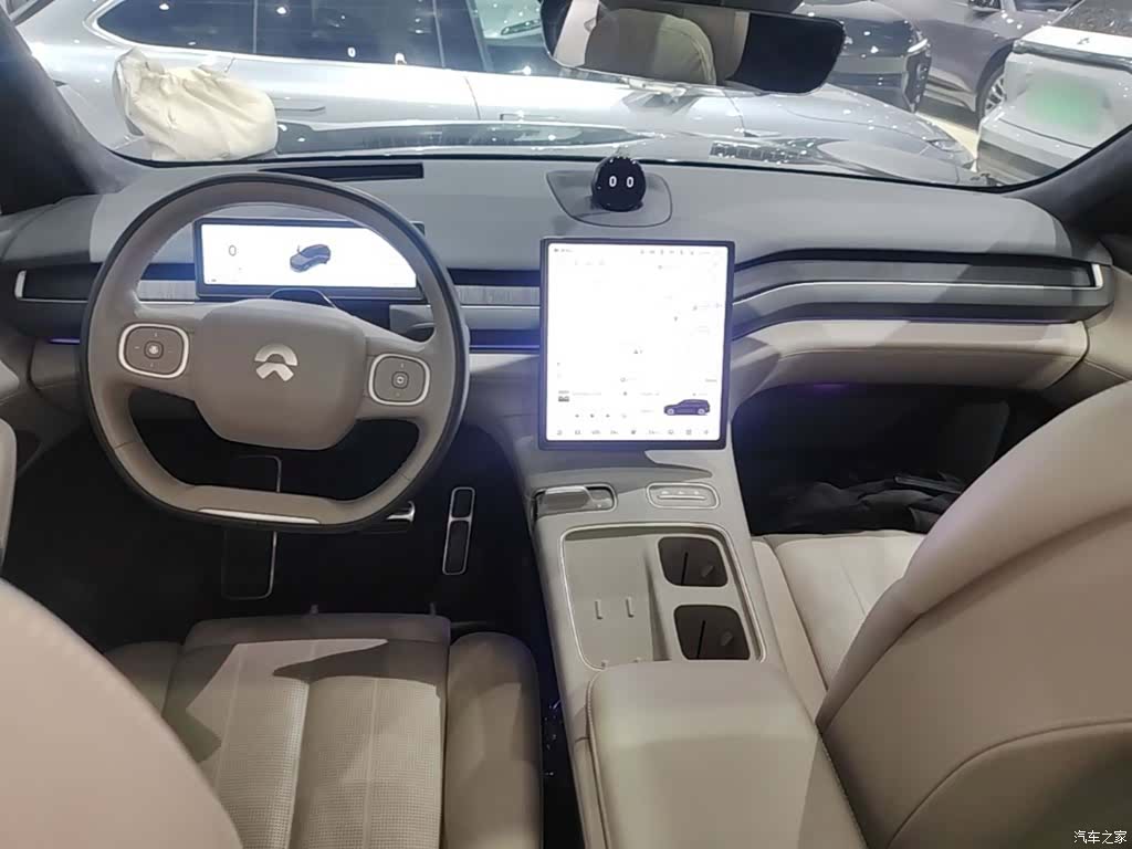 NIO ES8, 2023 10
