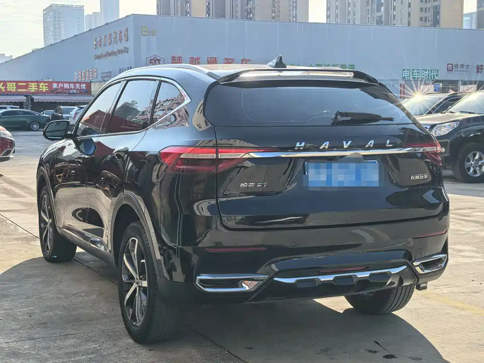 Haval F7