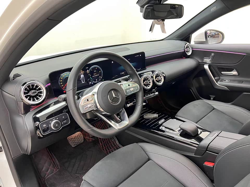 Hongqi Kunming Car
