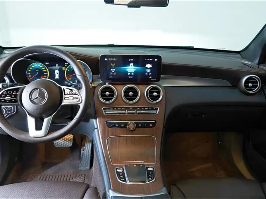 Mercedes-Benz GLC Mercedes-Benz GLC