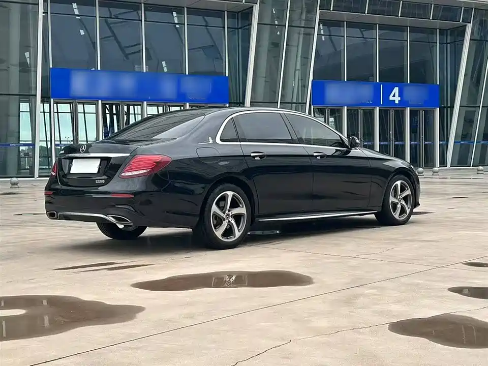 Mercedes-Benz E-class Mercedes-Benz E-class