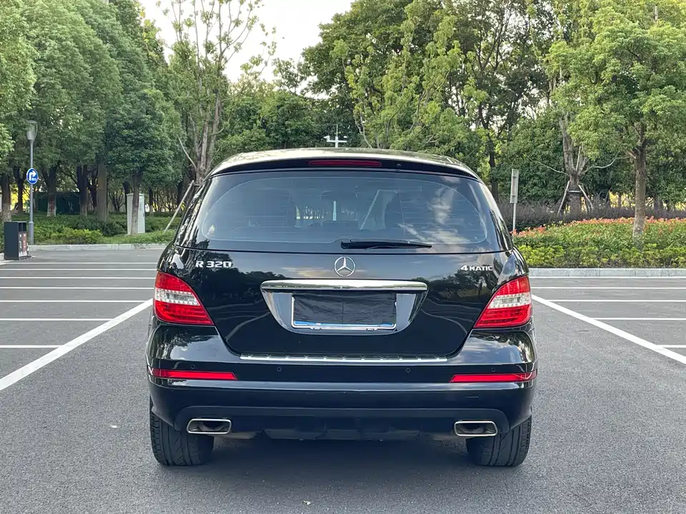Mercedes-Benz R-class