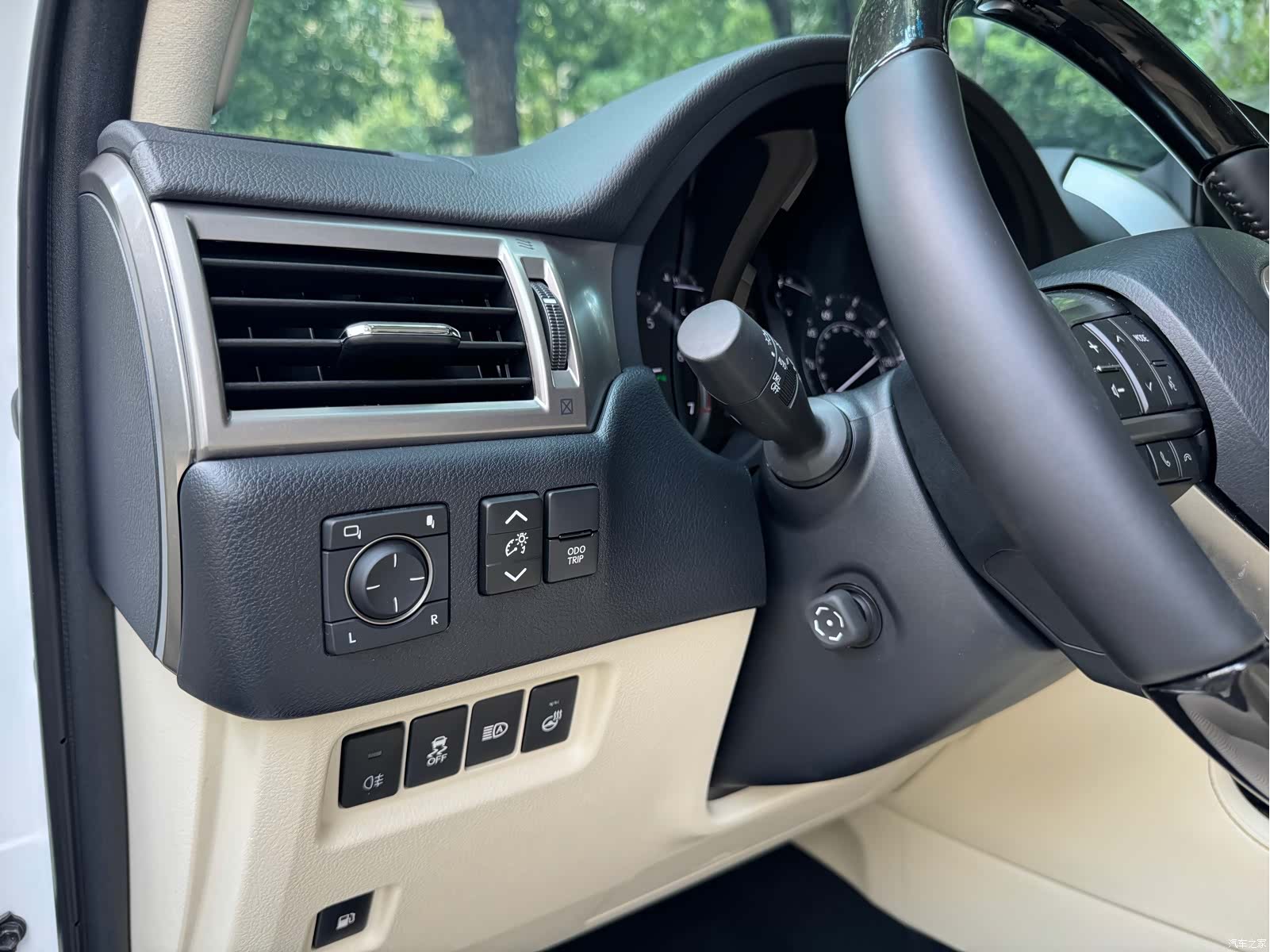 Lexus GX, 2025 9