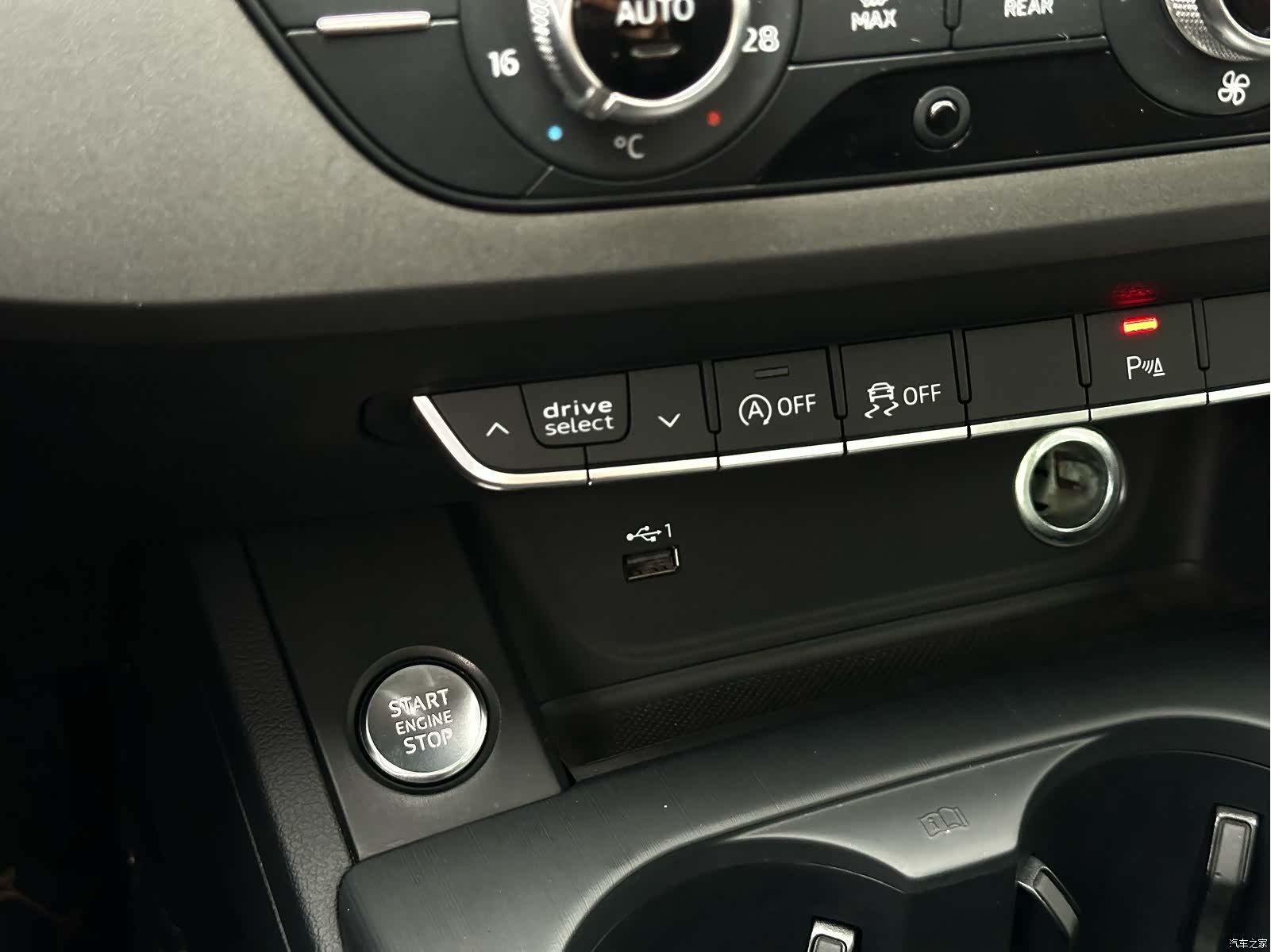 Audi A4L, 2018 19