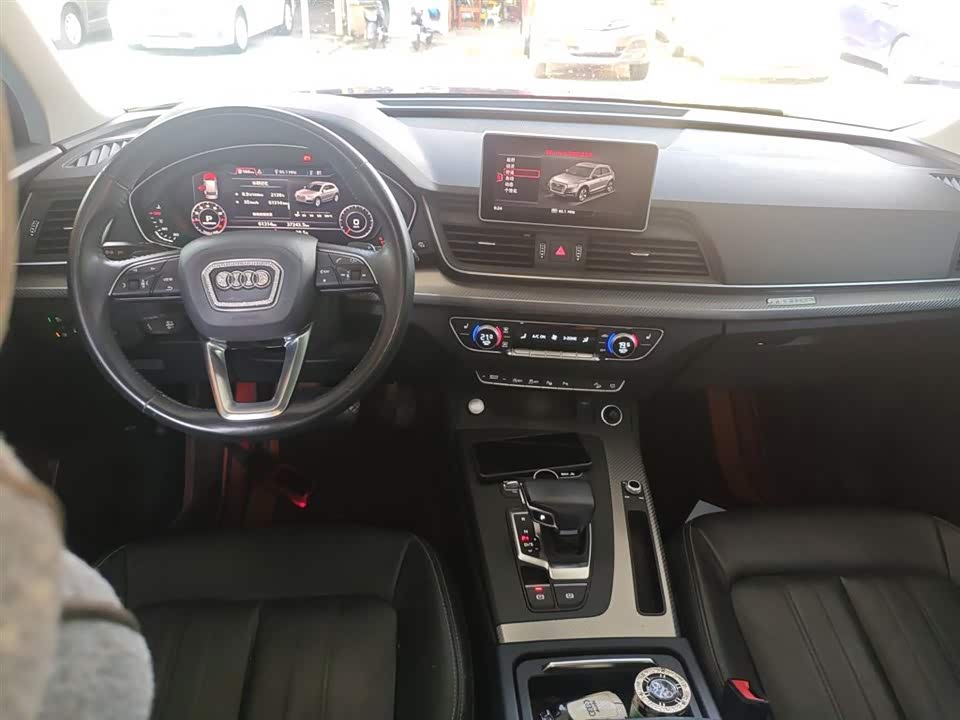 Audi Q5L Audi Q5L