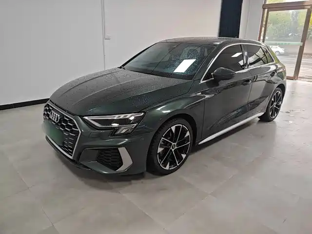 Audi A3 2023 — купить из Китая под заказ