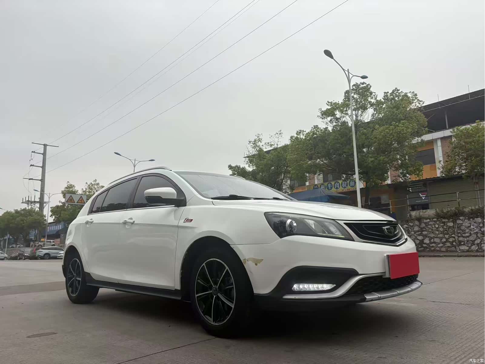 Geely Emgrand, 2017 3