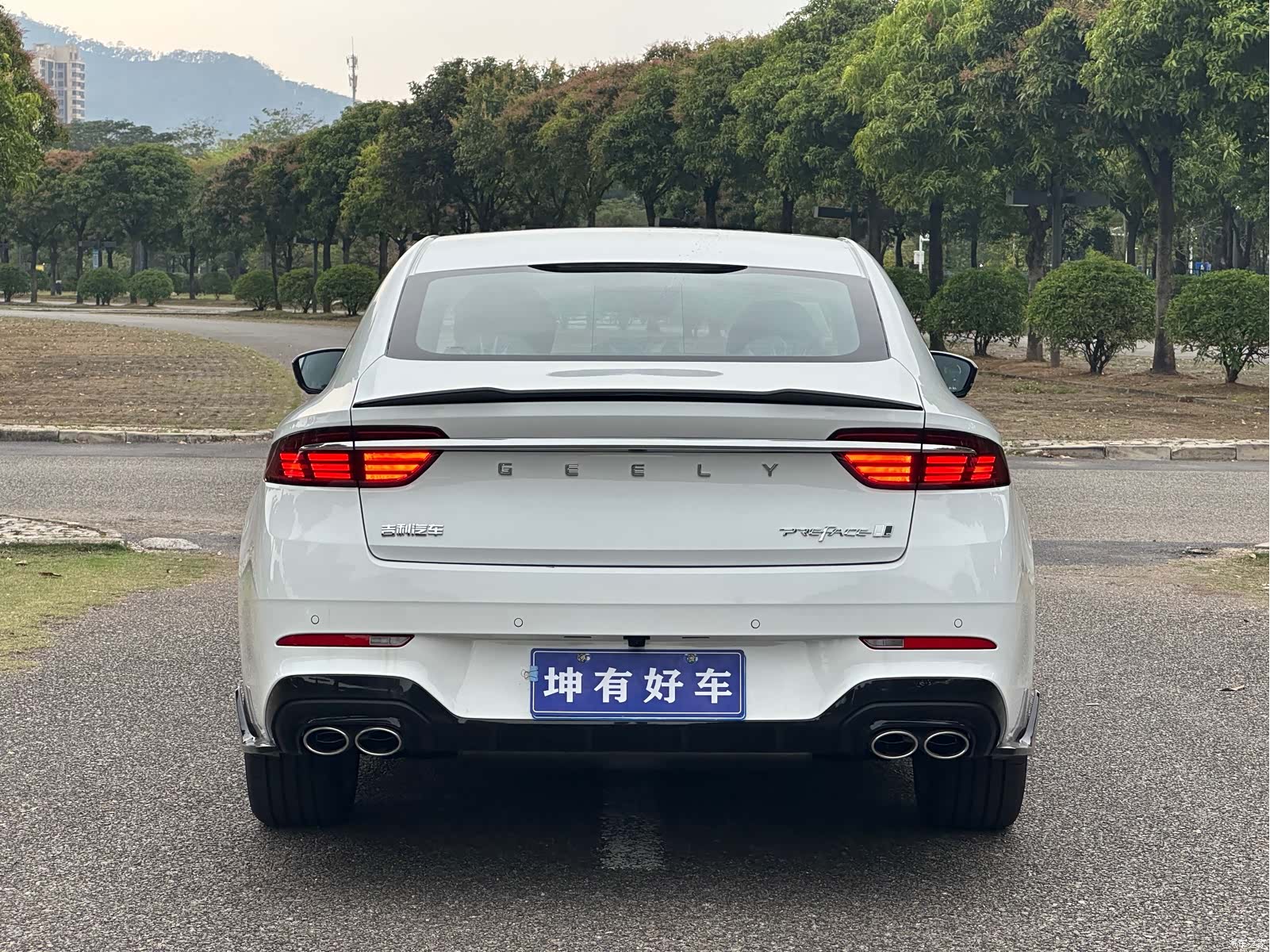 Geely Preface, 2026 все фото