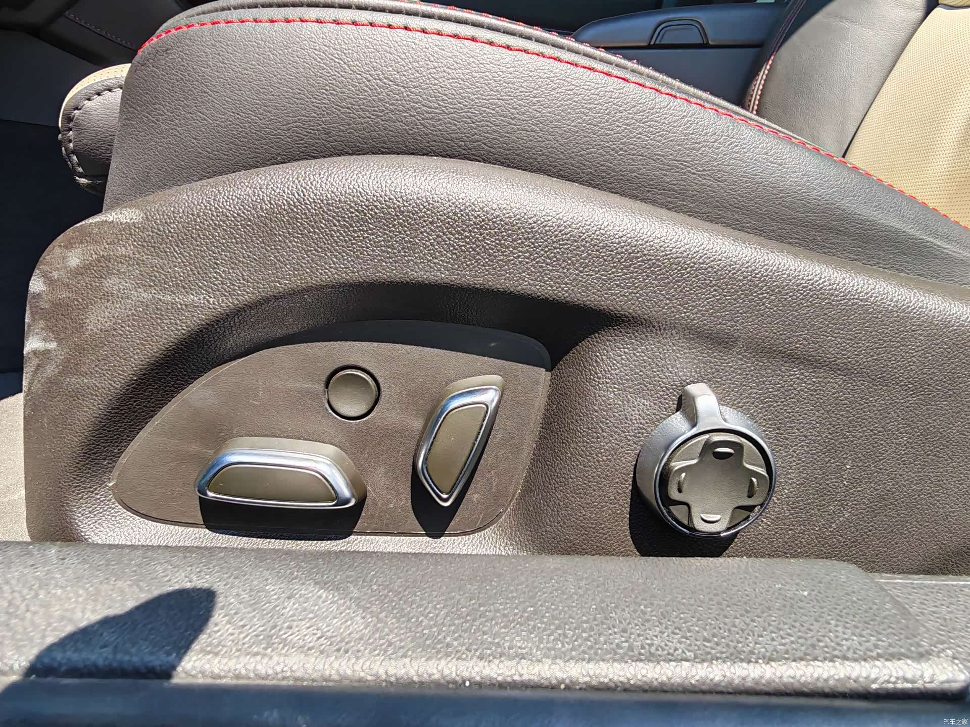 Cadillac CT5, 2025 17