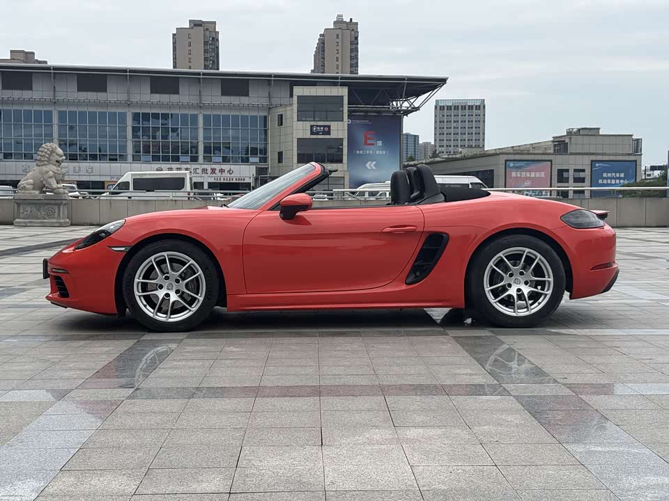 Porsche 718