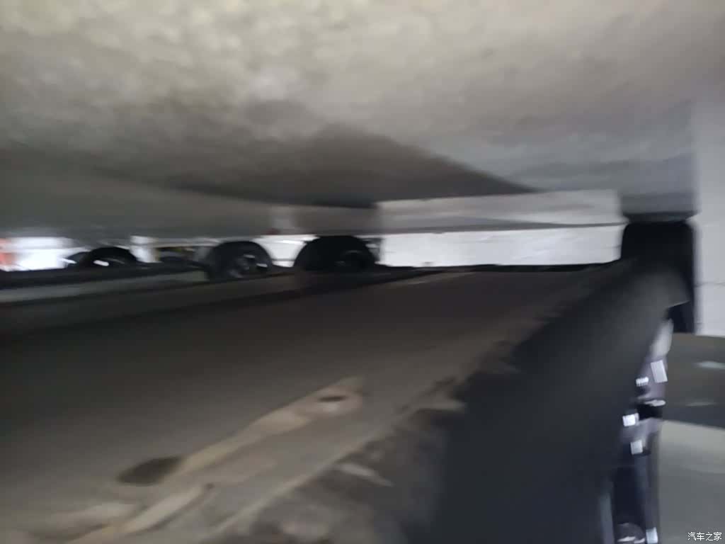 Tesla Model Y, 2024 21