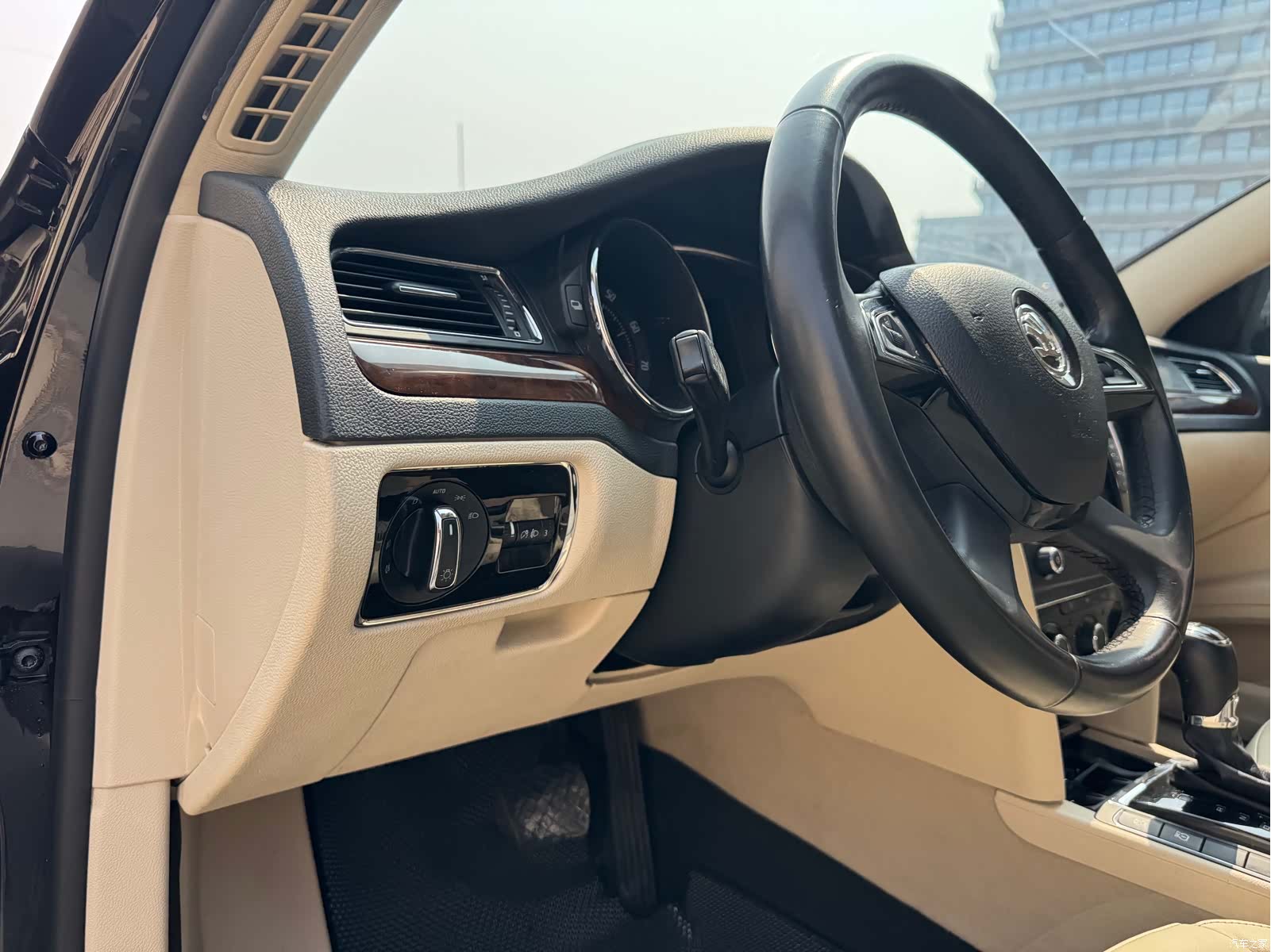 Skoda Superb, 2016 14