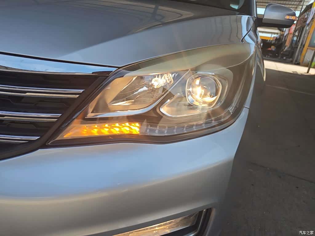 DongFeng A60, 2016 24