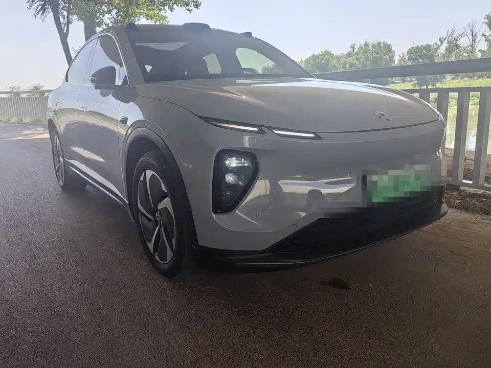 NIO EC6
