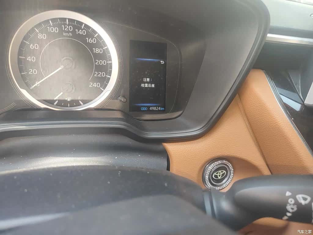 Toyota Corolla, 2022 все фото