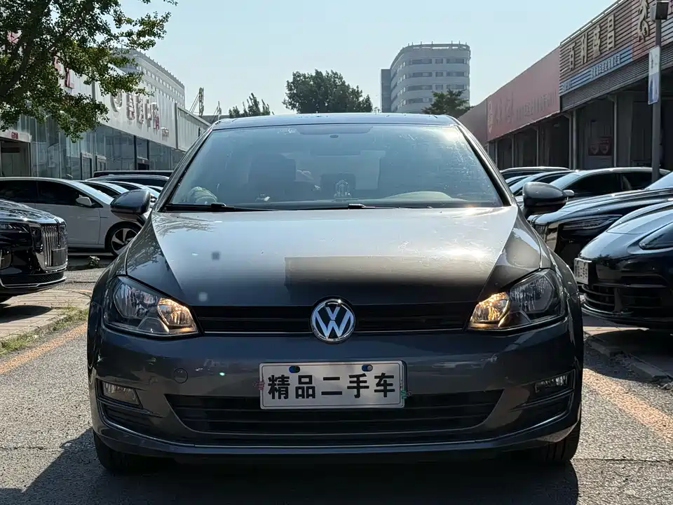 Volkswagen golf