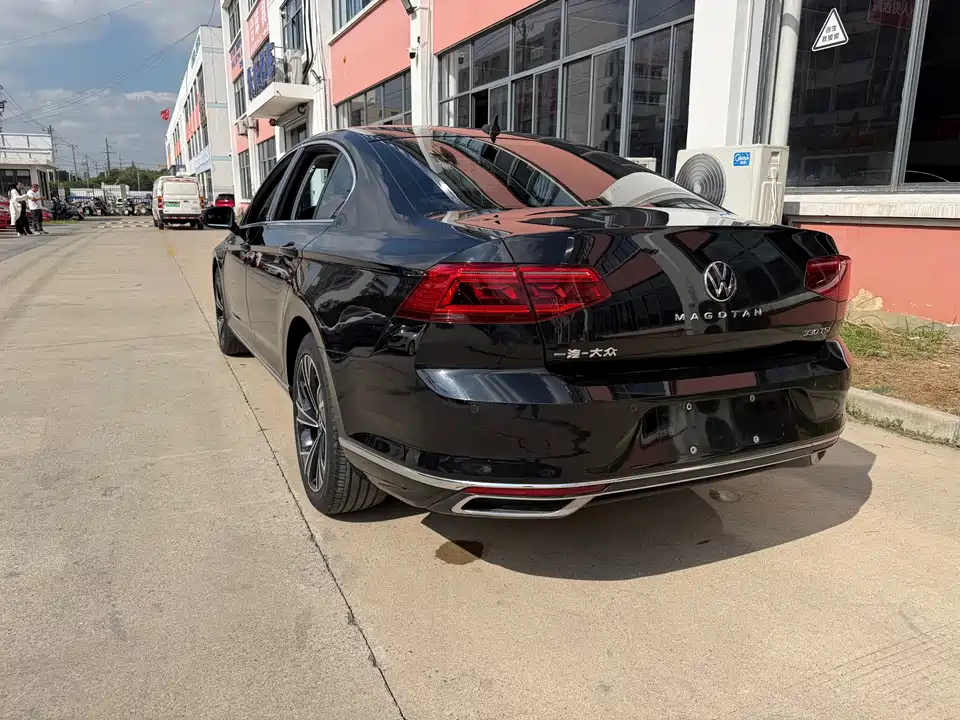 Volkswagen Magotan