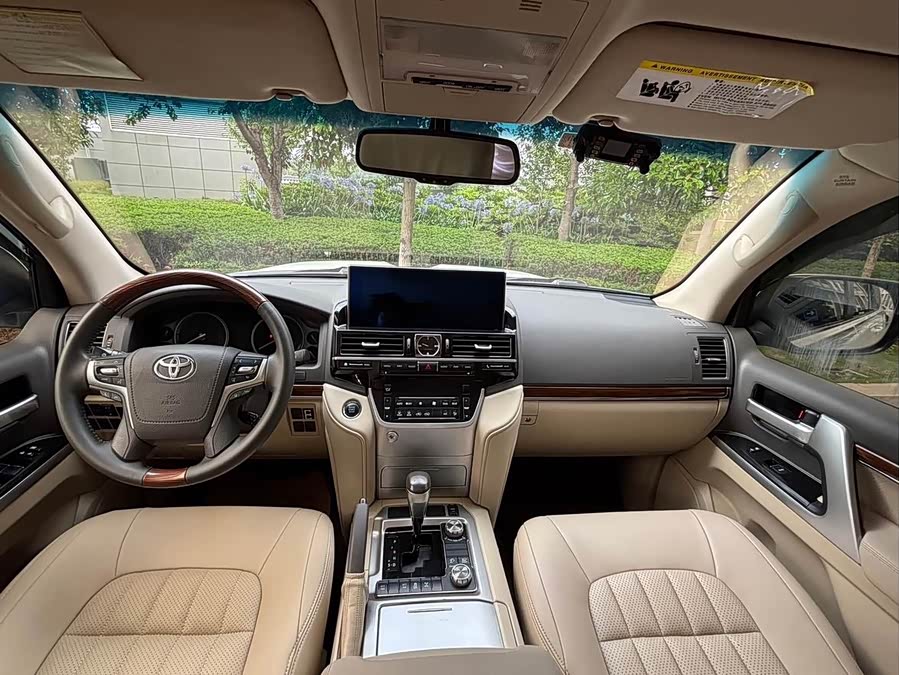 Toyota Land Cruiser 2018, фото 13
