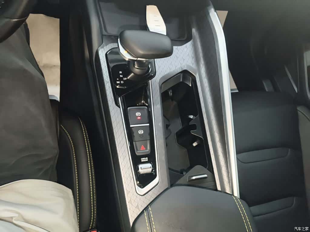 Geely Preface, 2023 14