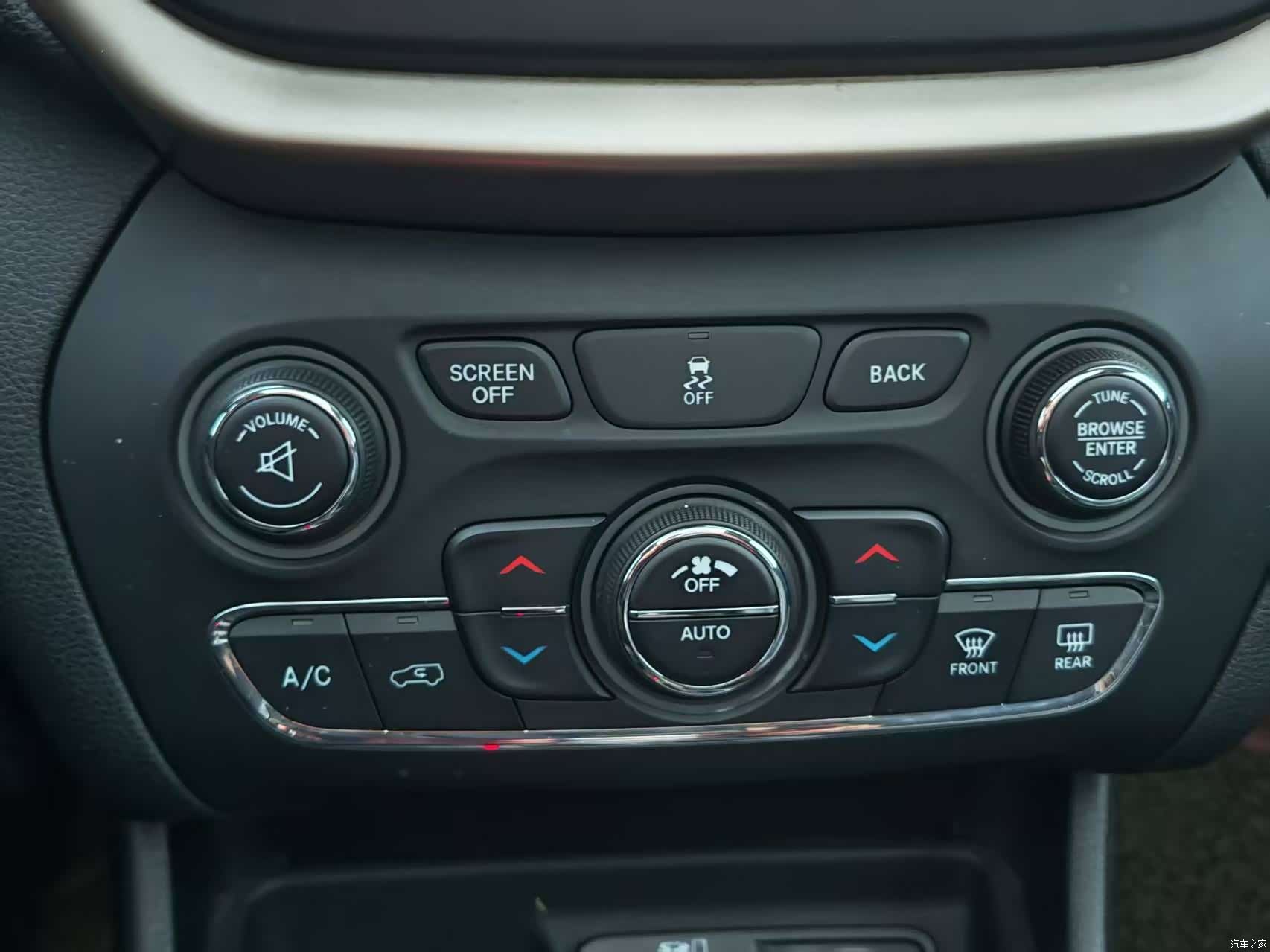 Jeep Cherokee, 2016 22