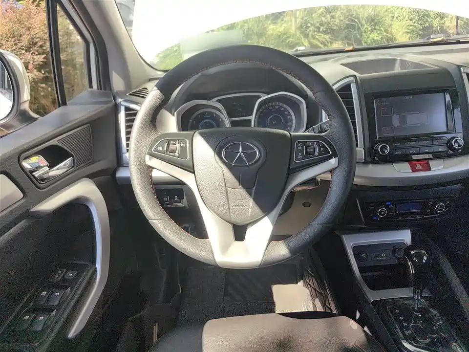 JAC Ruifeng S3