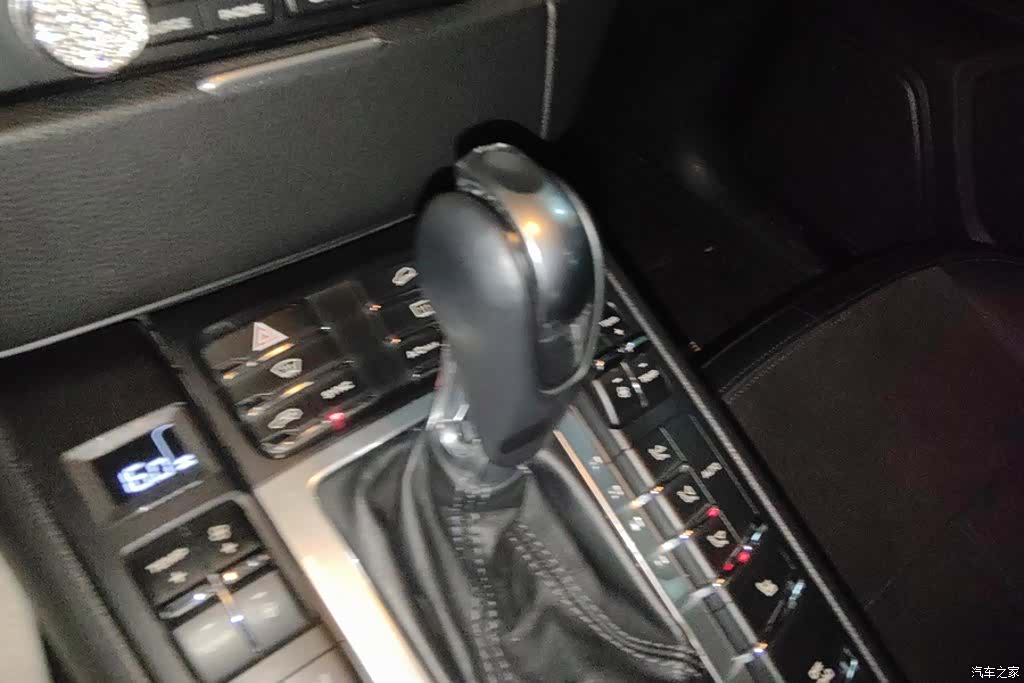 Porsche Macan, 2017 16
