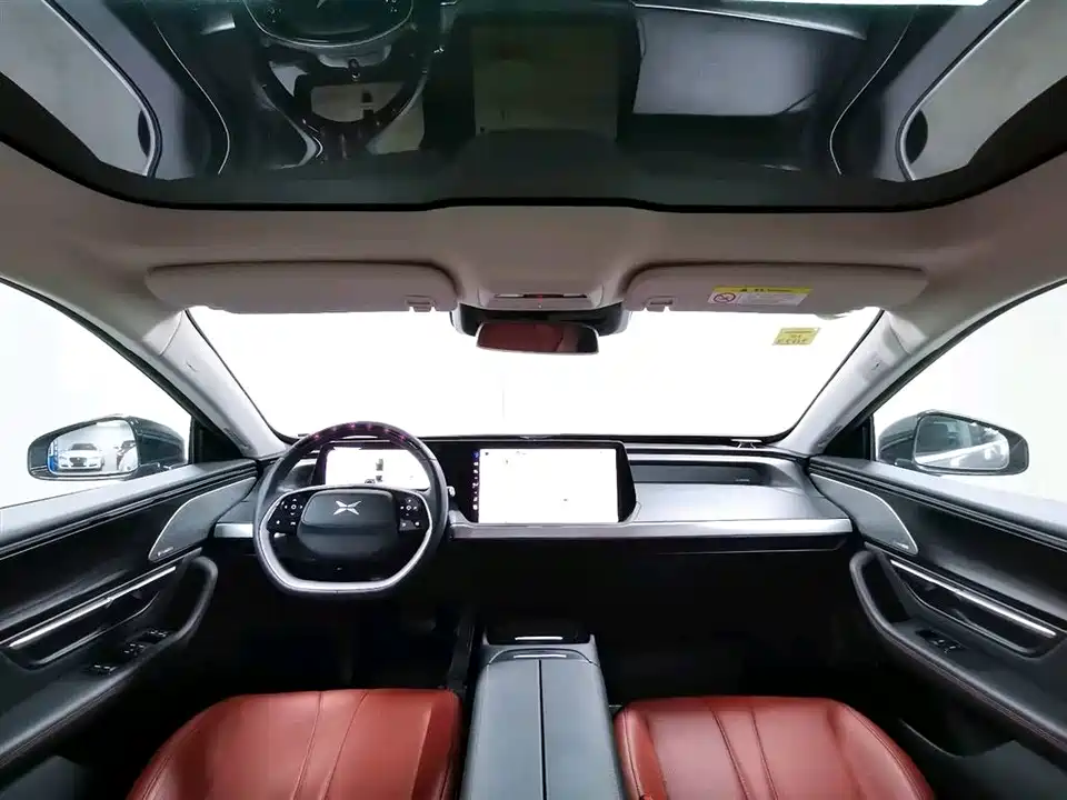 XPENG P7