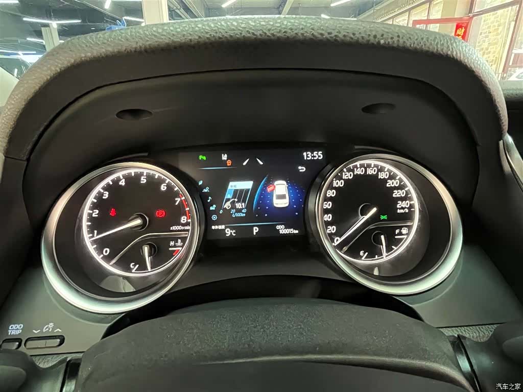 Toyota Camry, 2021 14