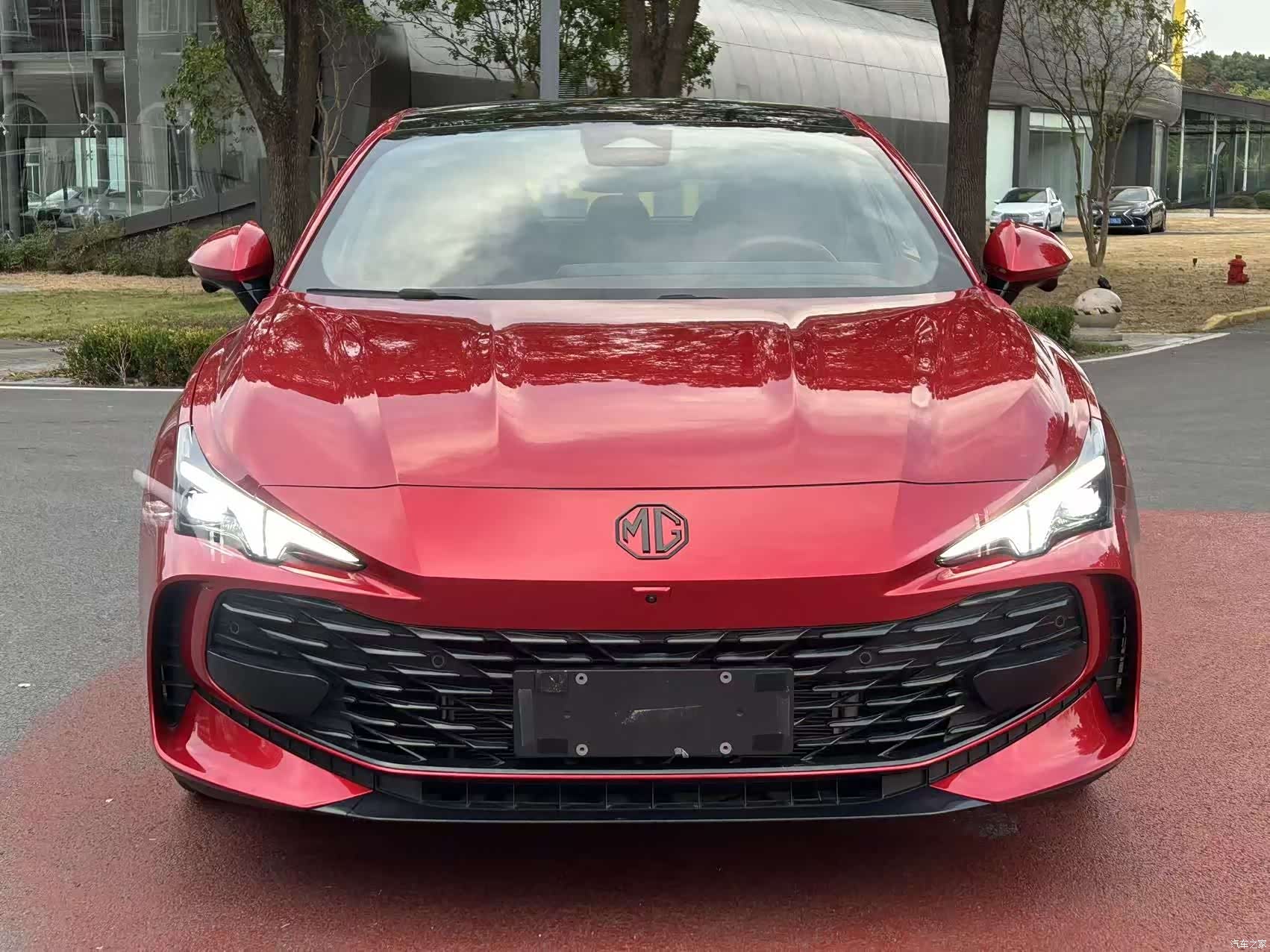 MG MG7, 1900 3