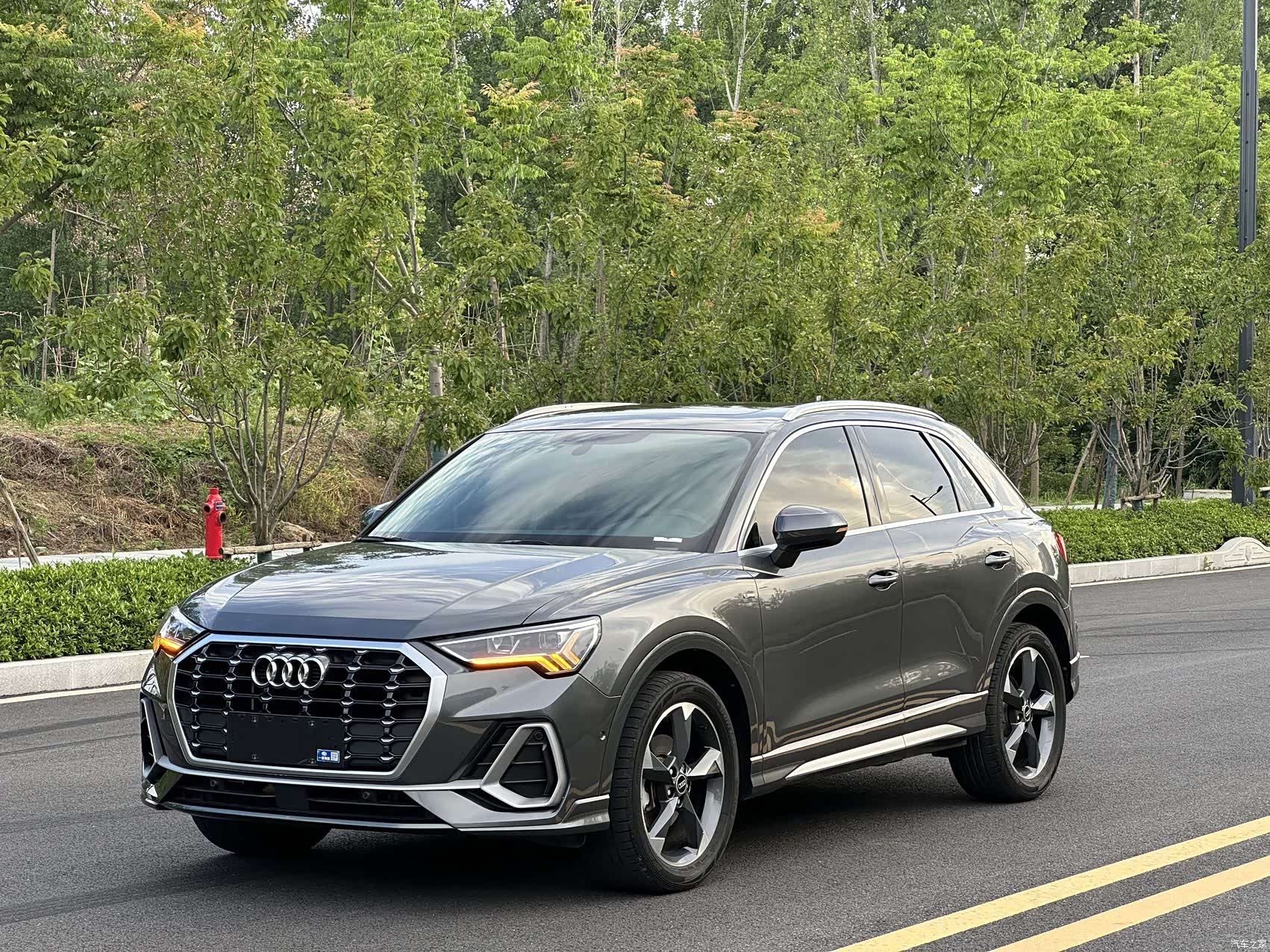 Audi Q3, 2022 1