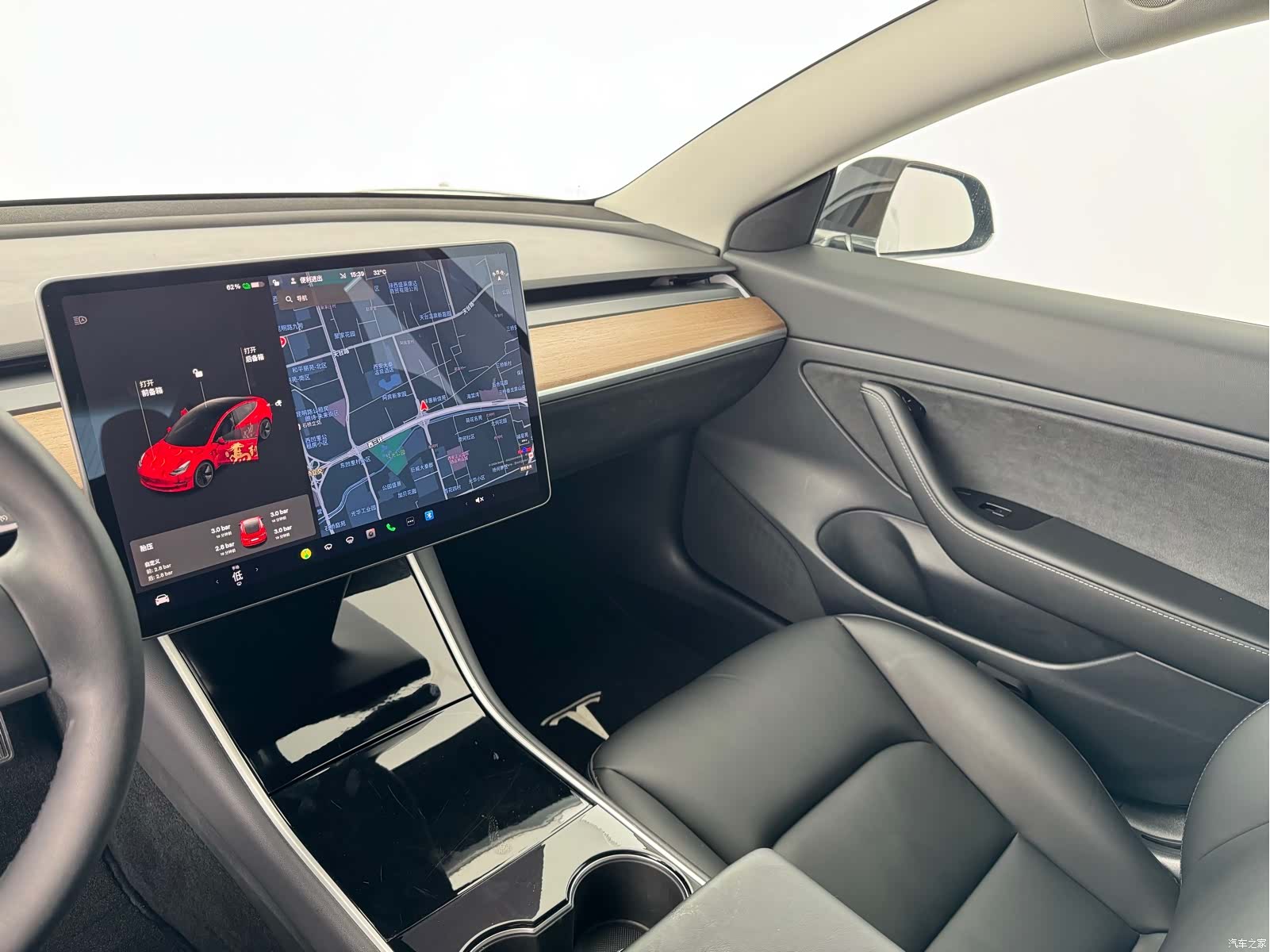 Tesla Model 3, 2020 6