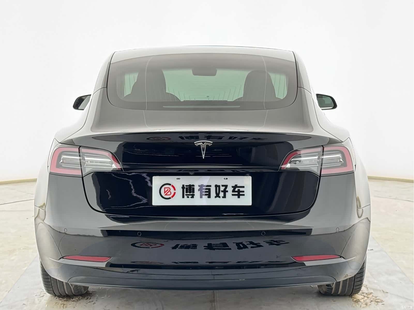 Tesla Model 3, 2020 13