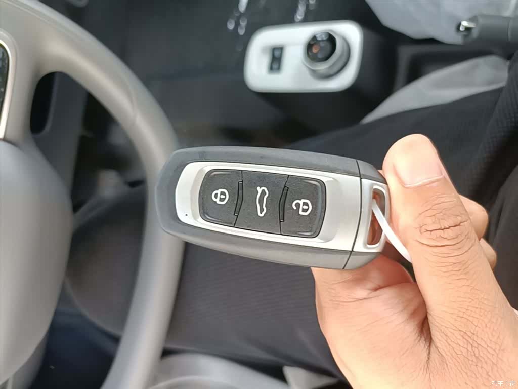 Geely Panda, 2026 9