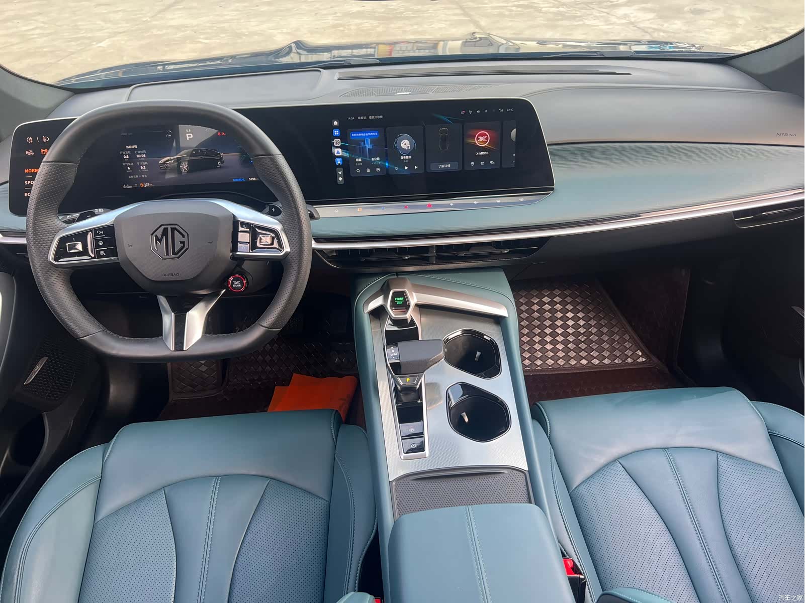 MG MG7, 2025 10