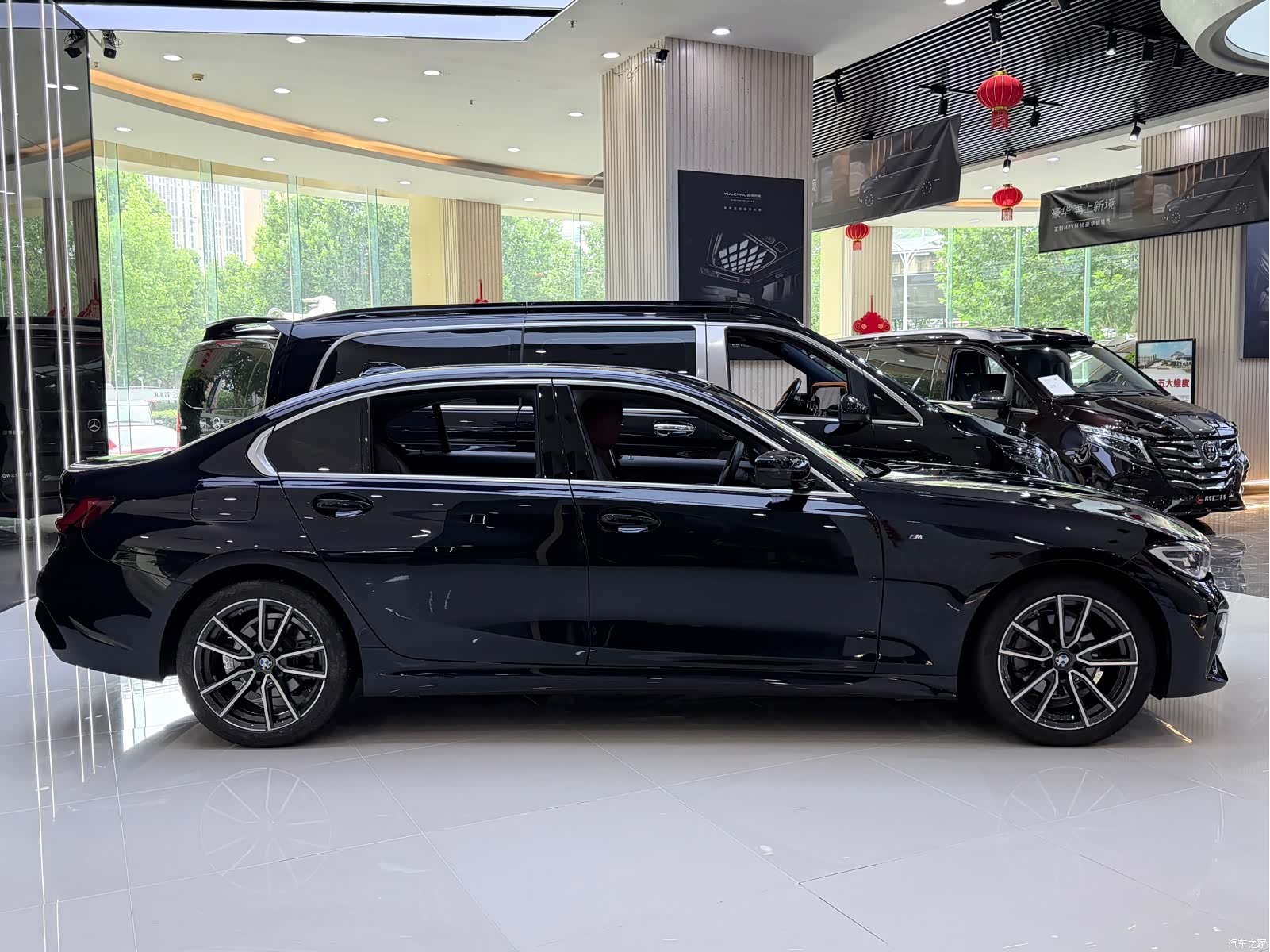 BMW 3 Series, 2022 все фото