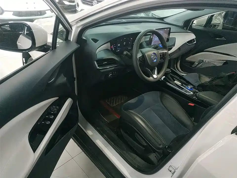 Buick Slightly blue 6