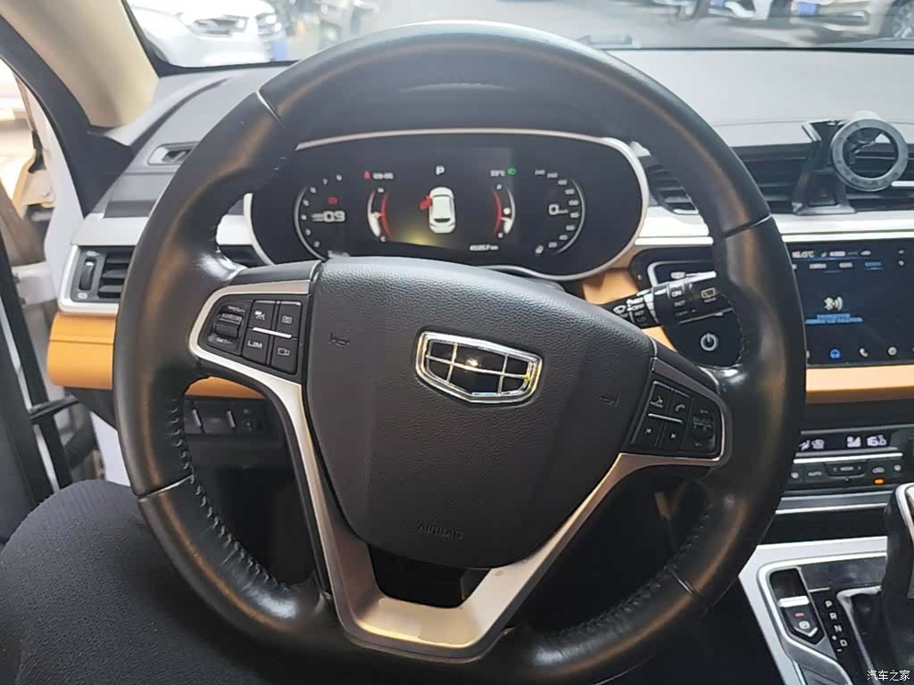 Geely S1, 2019 11
