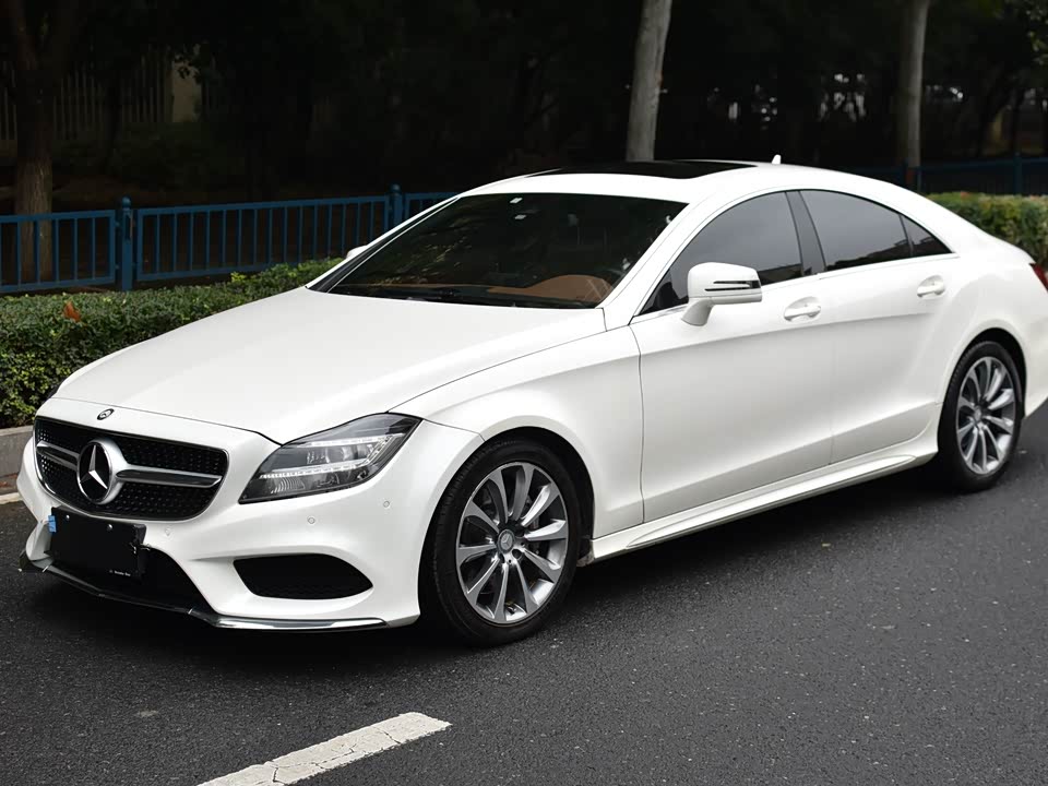 Mercedes-Benz CLS