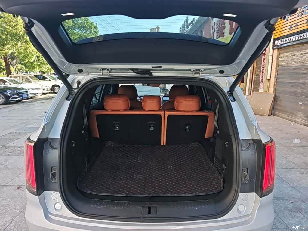 Jetour L7, 2026 19