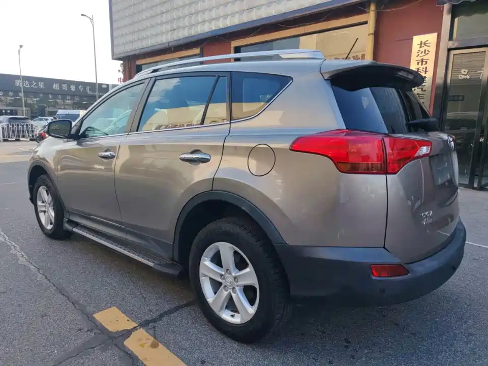 Toyota RAV4 Rongfang