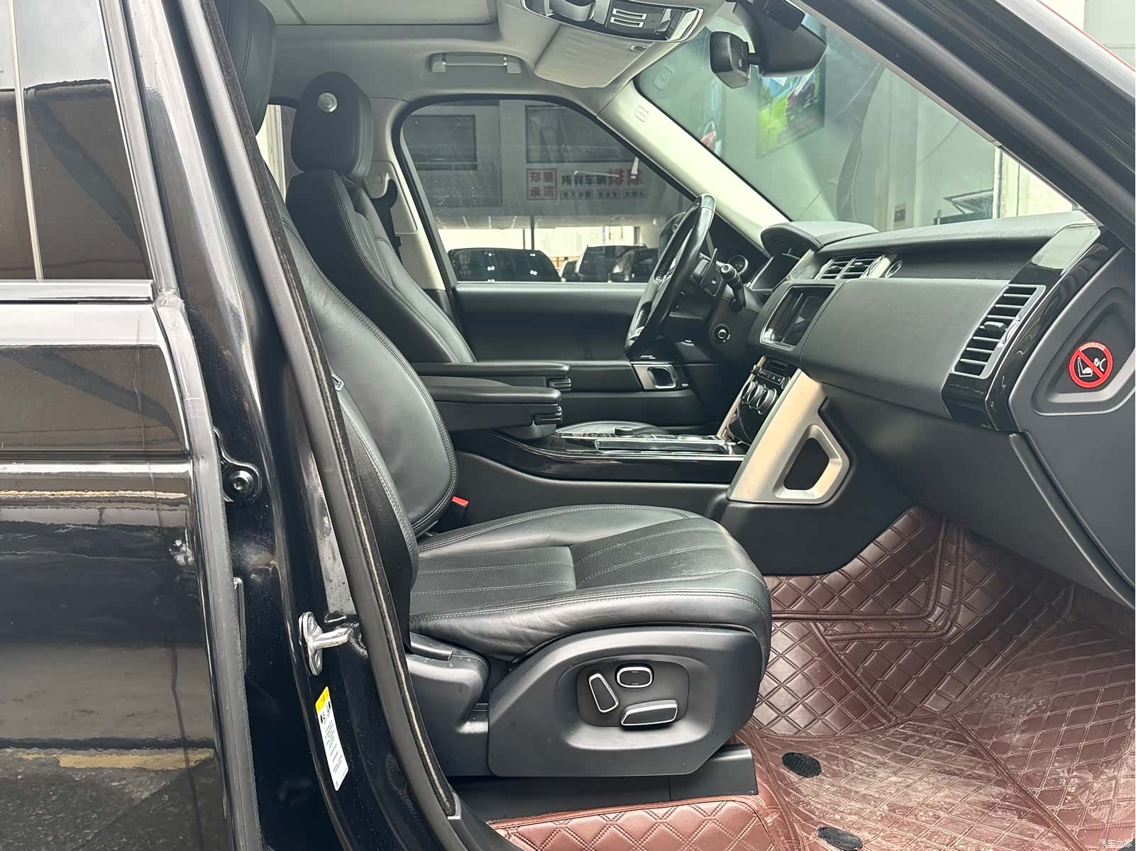Land Rover Range Rover, 2015 10