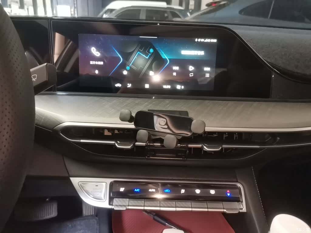 Changan Eado, 2025 13