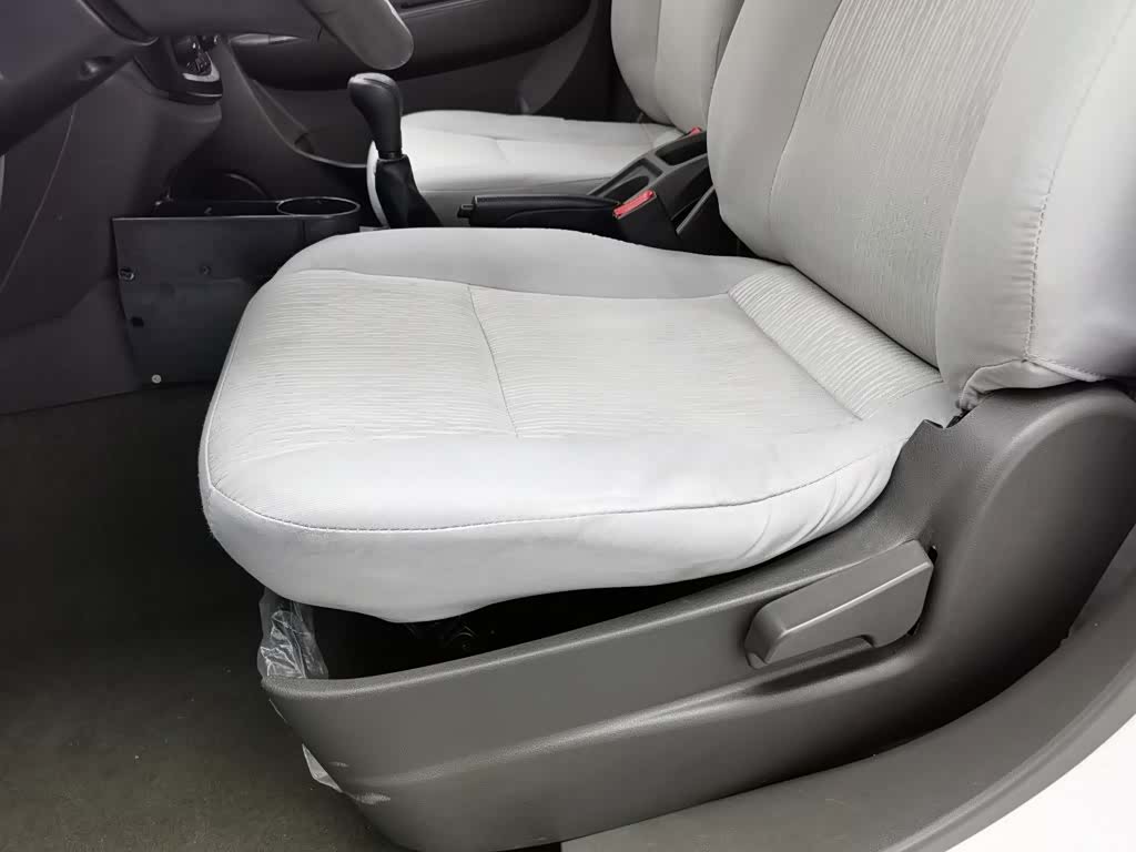 Wuling Hongguang, 2020 20