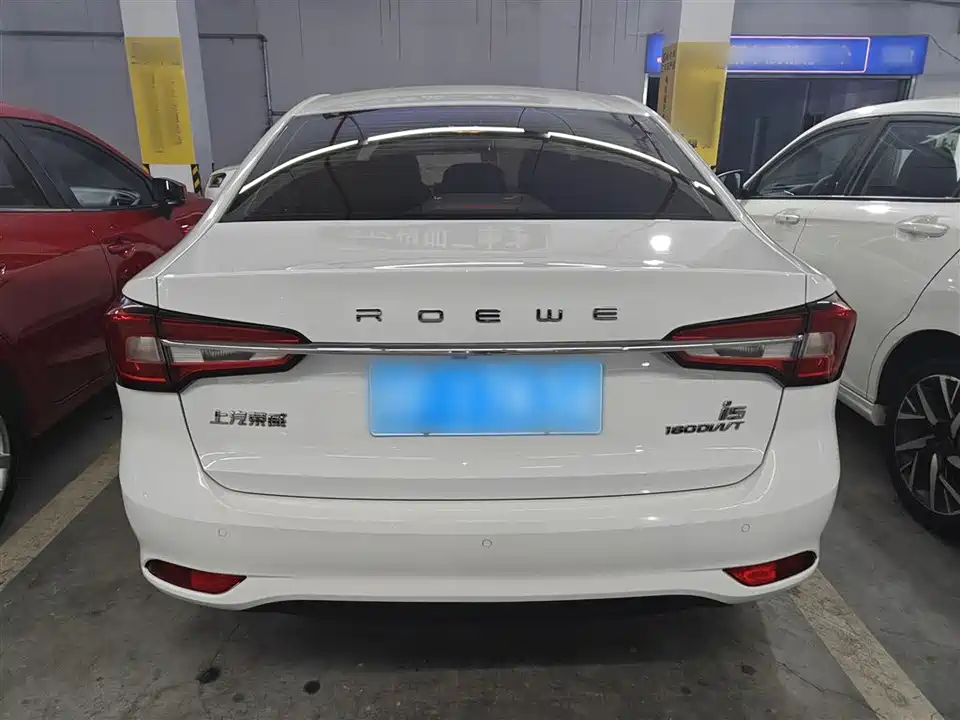 Roewe i5