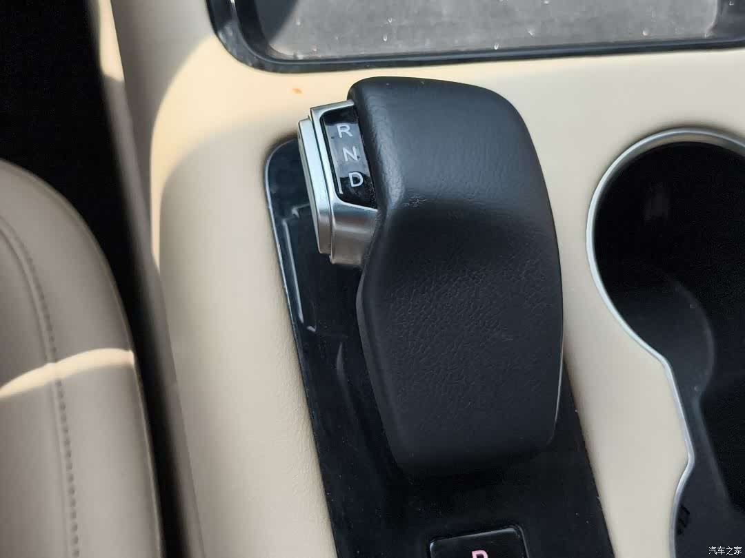 AITO M5, 2023 13